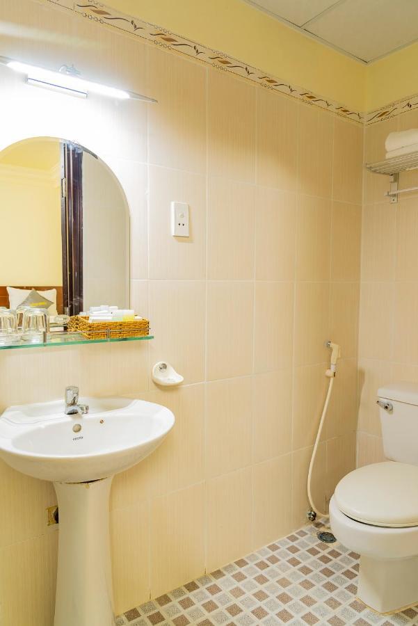 Cosmo Square Hotel Ho Si Minh-város Kültér fotó