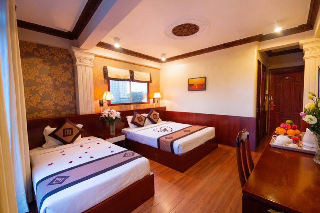 Cosmo Square Hotel Ho Si Minh-város Kültér fotó